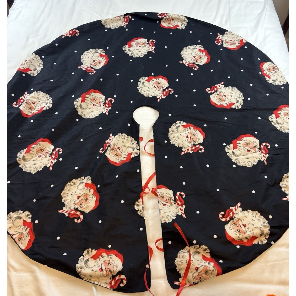 Santa Claus‎ Polka Dot Christmas Tree Skirt Reversible 48" Pierre Noel